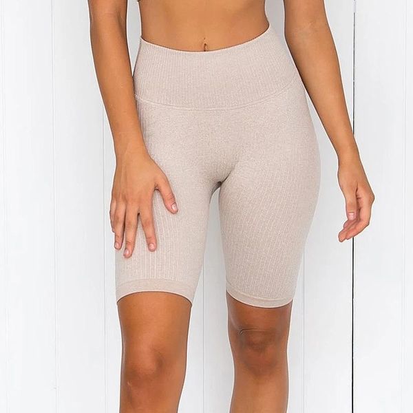 sport short leggings high waist seamless yoga shorts women fitness gym knee length pants outfits, White;red
sport short leggings high waist seamless yoga shorts women fitness gym knee length pants outfits, White;red