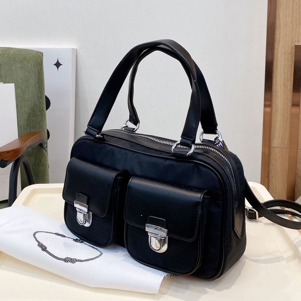 luxury designers italy brand messenger totes bags genuine leather nylon handbag fashion elling women crossbody classic handbags designer bag
luxury designers italy brand messenger totes bags genuine leather nylon handbag fashion elling women crossbody classic handbags designer bag