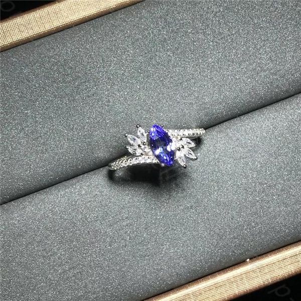 natural tanzanite ring 925 silver women's simple atmosphere elegant cluster rings, Golden;silver
natural tanzanite ring 925 silver women's simple atmosphere elegant cluster rings, Golden;silver