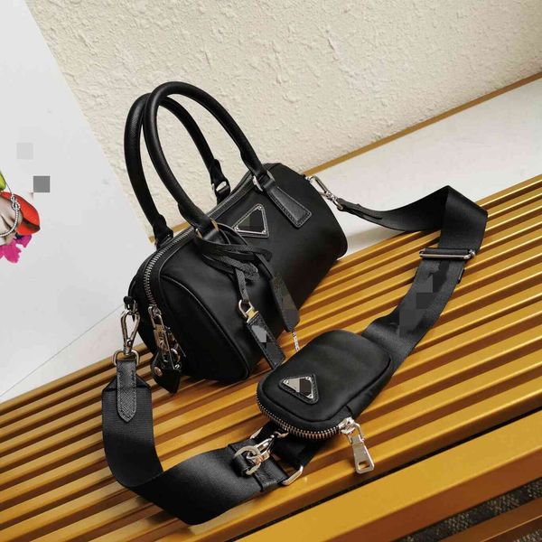 designer bags akend boston pillow hobo in one messenger women's single shoulder cylinder p family armpit zhouzhoubao123 old bag flower
designer bags akend boston pillow hobo in one messenger women's single shoulder cylinder p family armpit zhouzhoubao123 old bag flower