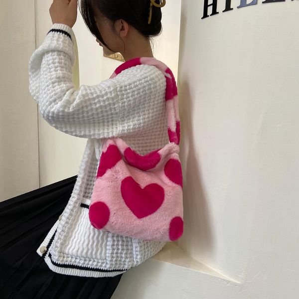 evening bags vintage heart pattern shoulder casual plush pure color handbag winter all match underarm shopping supplies
evening bags vintage heart pattern shoulder casual plush pure color handbag winter all match underarm shopping supplies