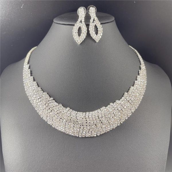 earrings & necklace unique design fashionable and simple choker stud bridal jewelry sets wedding accessories factory dropship, Silver
earrings & necklace unique design fashionable and simple choker stud bridal jewelry sets wedding accessories factory dropship, Silver