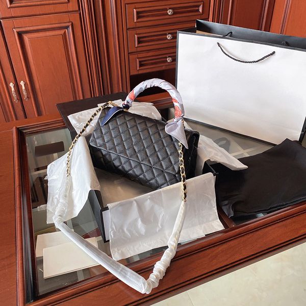 2021 hand bags imitation brand luxury designs women purse lambs sheepskin crossbody clutch tote wholesale
2021 hand bags imitation brand luxury designs women purse lambs sheepskin crossbody clutch tote wholesale
