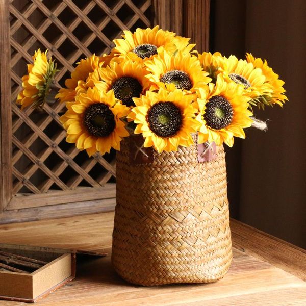 artificial silk sunflowers branch large head flower with leaves plastic stems autumn wedding home garden decoration fake flowers decorative
artificial silk sunflowers branch large head flower with leaves plastic stems autumn wedding home garden decoration fake flowers decorative