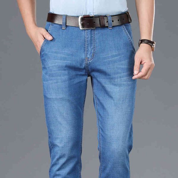 jean autumn and winter the of comfortable cotton stretch men's straight line business clothes blue light denim jeans
jean autumn and winter the of comfortable cotton stretch men's straight line business clothes blue light denim jeans