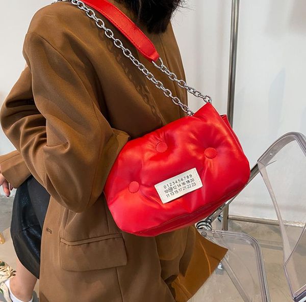 simple letter cotton clothing bag autumn/winter style texture trend chain bags shoulder messenger female handbag
simple letter cotton clothing bag autumn/winter style texture trend chain bags shoulder messenger female handbag