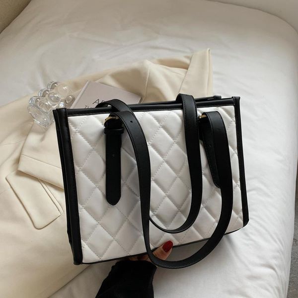 evening bags luxury pu leather women handbags shoulder ladies small tote messenger designer female shopping travel bag
evening bags luxury pu leather women handbags shoulder ladies small tote messenger designer female shopping travel bag