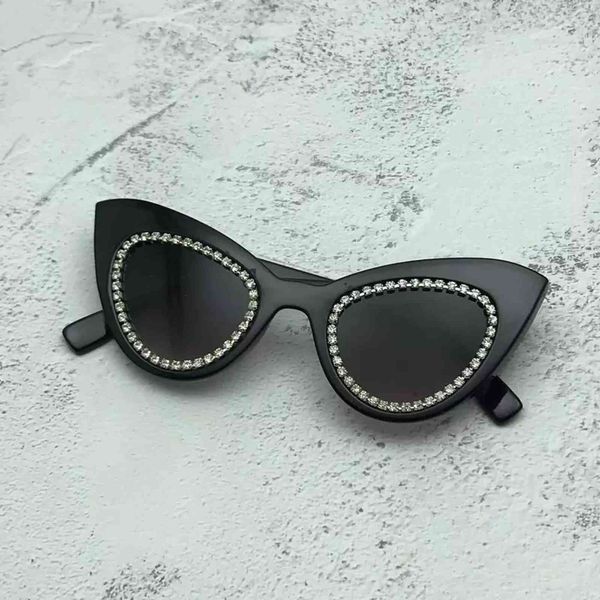 designer sunglasses street women new trendy rhinestone sunglass party eyewear show lentes sol mujer 0tnr, White;black
designer sunglasses street women new trendy rhinestone sunglass party eyewear show lentes sol mujer 0tnr, White;black