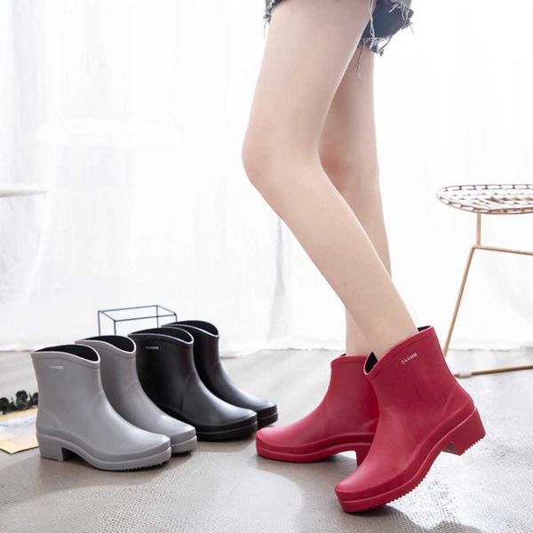 rain female korean high-heeled fashion outer rubber short rain middle waterproof shoes warm cotton water boots, Black
rain female korean high-heeled fashion outer rubber short rain middle waterproof shoes warm cotton water boots, Black