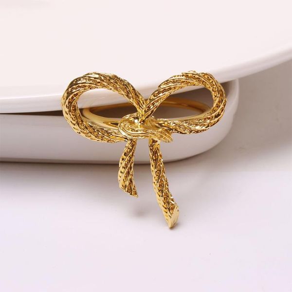napkin rings bowknot metal buckle, wedding gold exquisite ring,for banquet el dinner parties home dining table decoration
napkin rings bowknot metal buckle, wedding gold exquisite ring,for banquet el dinner parties home dining table decoration