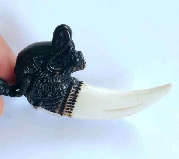 10 pcs necklace hand-carved statue lucky imitation vintage yak bone carved rock adjustable rope gift, Silver
10 pcs necklace hand-carved statue lucky imitation vintage yak bone carved rock adjustable rope gift, Silver