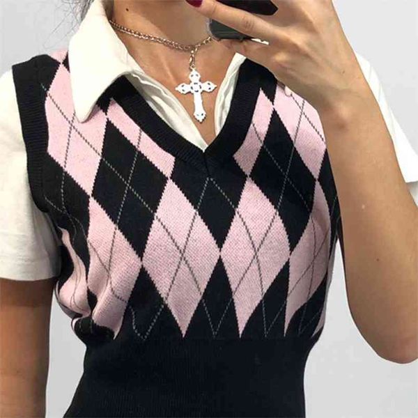 women sweater vest vintage v-neck sleeveless tank jumper argyle plaid knitted pullover autumn winter clothing 210522, Black;white
women sweater vest vintage v-neck sleeveless tank jumper argyle plaid knitted pullover autumn winter clothing 210522, Black;white