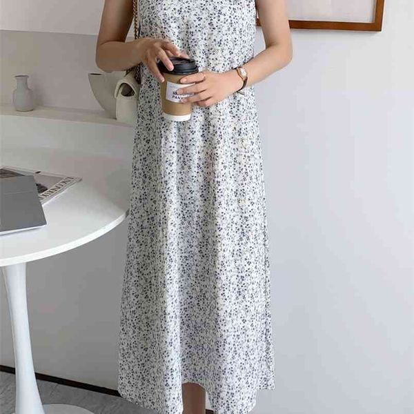 french temperament floral dress sling v-neck strap dresses lady party clothing summer 210507, Black;gray
french temperament floral dress sling v-neck strap dresses lady party clothing summer 210507, Black;gray