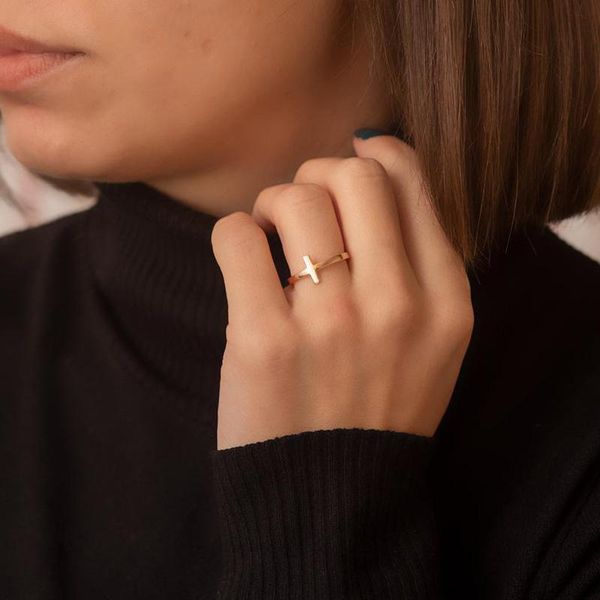 wedding rings solid gold color sideways cross ring stainless steel plain dainty gift for christmas or communion, Slivery;golden
wedding rings solid gold color sideways cross ring stainless steel plain dainty gift for christmas or communion, Slivery;golden