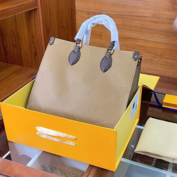 5a+oversize tote bag women luxurys designers bags 2021 fashion clutch patent leather handbags imitation brand classic designer shoulder larg
5a+oversize tote bag women luxurys designers bags 2021 fashion clutch patent leather handbags imitation brand classic designer shoulder larg