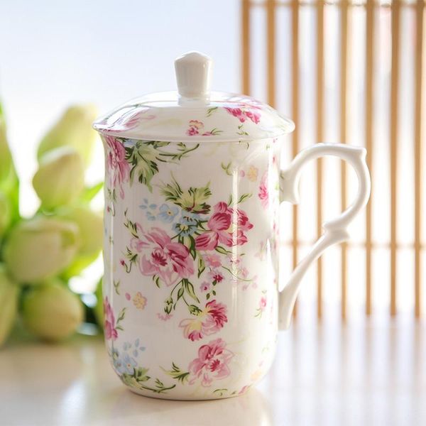 mugs european bone china coffee with lid creative ceramic breakfast milk cup simple large capacity teacup elegant wedding gift
mugs european bone china coffee with lid creative ceramic breakfast milk cup simple large capacity teacup elegant wedding gift
