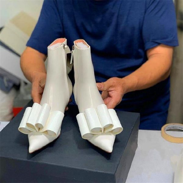 boots 2021 white leather ankle women's bowtie short booties pointed toe kitten heel banquet shoes wedding, Black
boots 2021 white leather ankle women's bowtie short booties pointed toe kitten heel banquet shoes wedding, Black