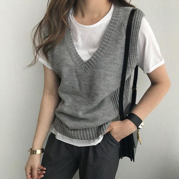 korean version simple and women sweater versatile show thin v neck knitted vest womens wear, White;black
korean version simple and women sweater versatile show thin v neck knitted vest womens wear, White;black