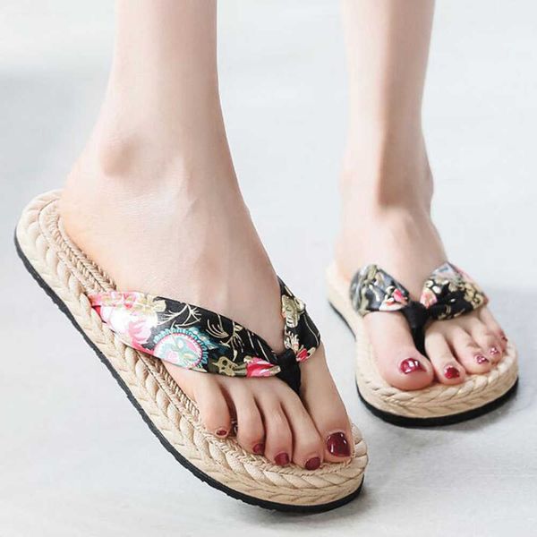 women flip flops summer slippers beach slides sandals soft sole thick bottom comfort non-slip ladies girls bathroom shoes qq688 210625, Black
women flip flops summer slippers beach slides sandals soft sole thick bottom comfort non-slip ladies girls bathroom shoes qq688 210625, Black