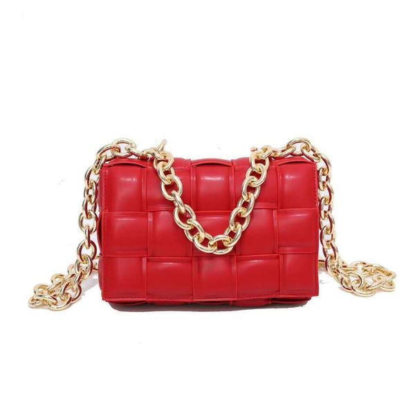 venetas bottega chain fashion trendsetter retro small single shoulder messenger woven pillow women's bag designer handbag wan
venetas bottega chain fashion trendsetter retro small single shoulder messenger woven pillow women's bag designer handbag wan