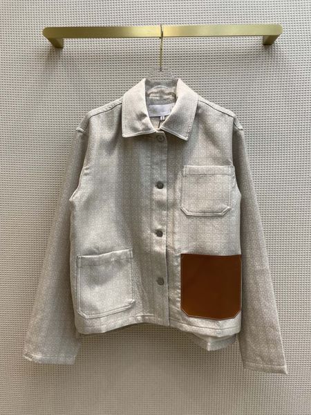 milan runway jackets 2021 autumn lapel neck long sleeve panelled women's coats designer brand same style outerwear 0808-4, Black;brown
milan runway jackets 2021 autumn lapel neck long sleeve panelled women's coats designer brand same style outerwear 0808-4, Black;brown