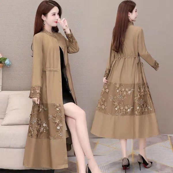 women's trench coats spring windbreaker autumn coat women embroidery khaki black long female outerwear plus size 5xl y470, Tan;black
women's trench coats spring windbreaker autumn coat women embroidery khaki black long female outerwear plus size 5xl y470, Tan;black