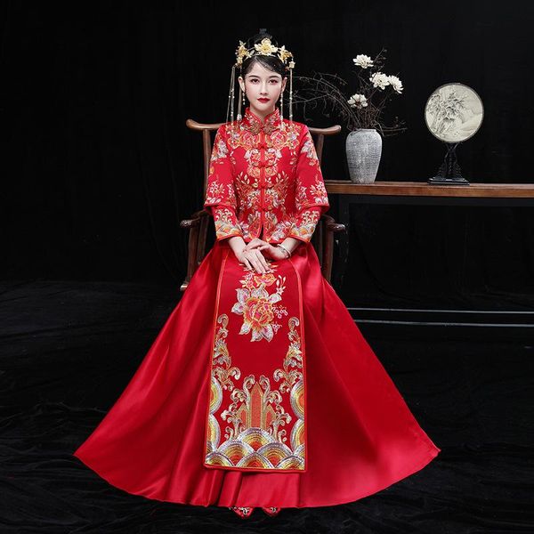plus size floral embroidery bride wedding dress chinese women cheongsam style marriage set exquisite costume 3xl 4xl ethnic clothing, Red 
plus size floral embroidery bride wedding dress chinese women cheongsam style marriage set exquisite costume 3xl 4xl ethnic clothing, Red