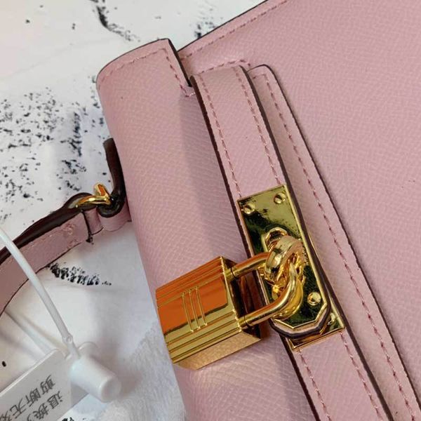 quality wallet lady crossbody s women new messenger genuie leather hand womens shoulder bags
quality wallet lady crossbody s women new messenger genuie leather hand womens shoulder bags