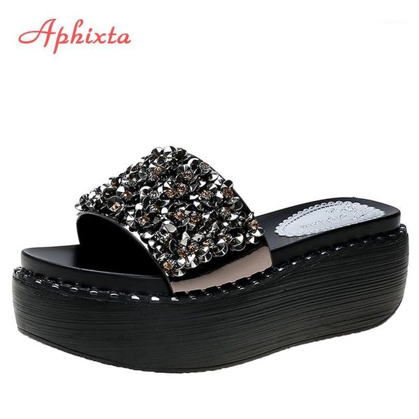 slippers aphixta women bling slip on 2021 korean platform wedges shoes ladies summer flip flops rhinestone beach slides1, Black
slippers aphixta women bling slip on 2021 korean platform wedges shoes ladies summer flip flops rhinestone beach slides1, Black