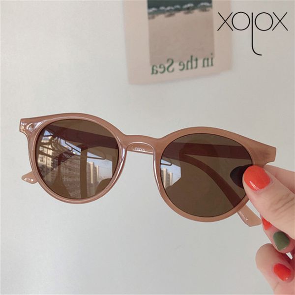 xojox 2020 round sunglasses women fashion brand designer vintage sunglasses girls glasses ladies shadow glasses uv400 glasses wholesale, Silver
xojox 2020 round sunglasses women fashion brand designer vintage sunglasses girls glasses ladies shadow glasses uv400 glasses wholesale, Silver