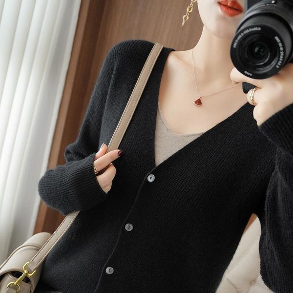 women's knits & tees spring and autumn cashmere sweater woman v-neck 100% pure wool slim solid color cardigan knitted base, White
women's knits & tees spring and autumn cashmere sweater woman v-neck 100% pure wool slim solid color cardigan knitted base, White