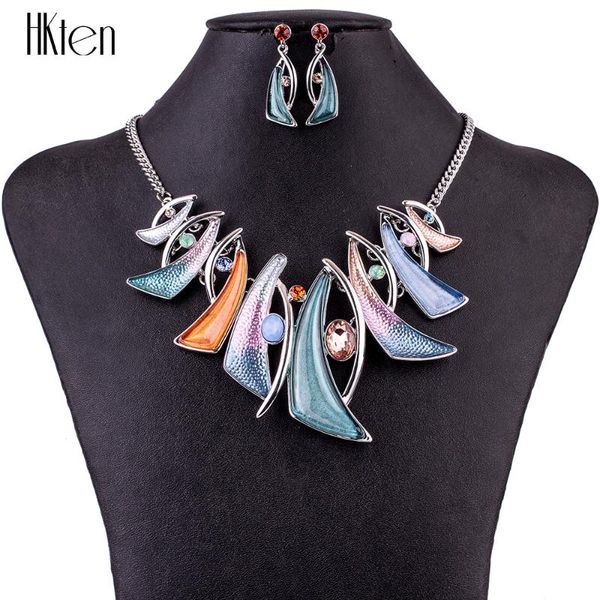 earrings & necklace ms1504780 fashion jewelry sets for women blue crystal resin unique design party gift, Silver
earrings & necklace ms1504780 fashion jewelry sets for women blue crystal resin unique design party gift, Silver