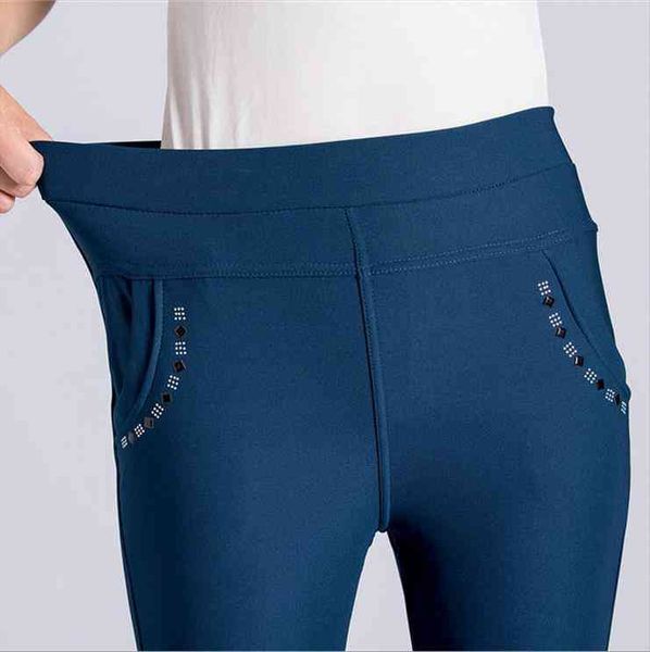 stretch pencil spring autumn womens capris elastic waist long middle age mother casual trousers, Black;white
stretch pencil spring autumn womens capris elastic waist long middle age mother casual trousers, Black;white