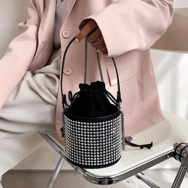 evening bags 2021 designer women bling crystal mini shoulder bag chain bucket crossbody purses and handbags clutch
evening bags 2021 designer women bling crystal mini shoulder bag chain bucket crossbody purses and handbags clutch