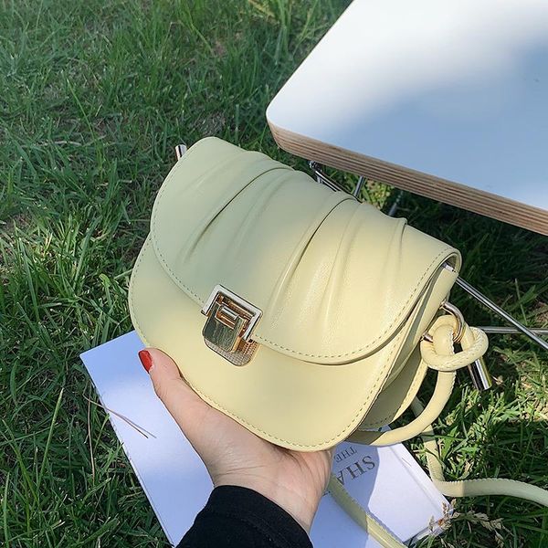 evening bags niche design bag 2021 summer high-end crossbody female all-match square shoulder width: 18cm
evening bags niche design bag 2021 summer high-end crossbody female all-match square shoulder width: 18cm