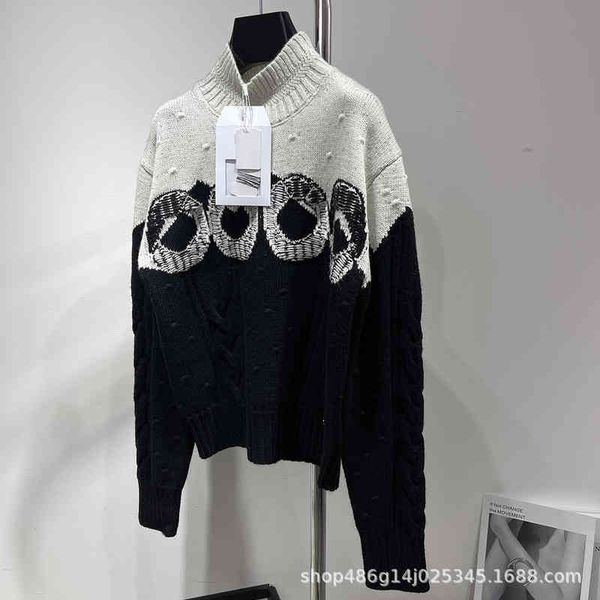women's knits & tees autumn and winter small fragrance color matching jacquard high neck letter embroidered sweater short bottomed ski, White
women's knits & tees autumn and winter small fragrance color matching jacquard high neck letter embroidered sweater short bottomed ski, White