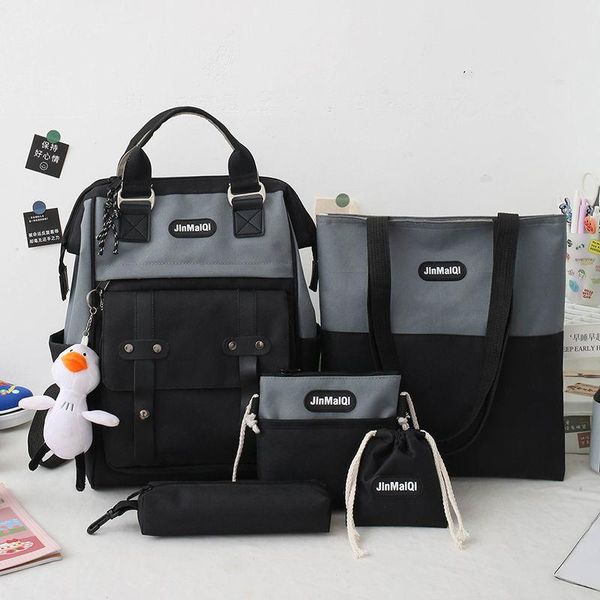 pcs/set school bags for girls teenage student backpack women nylon patchwork middle high schoolbag composite bag 2021 
pcs/set school bags for girls teenage student backpack women nylon patchwork middle high schoolbag composite bag 2021