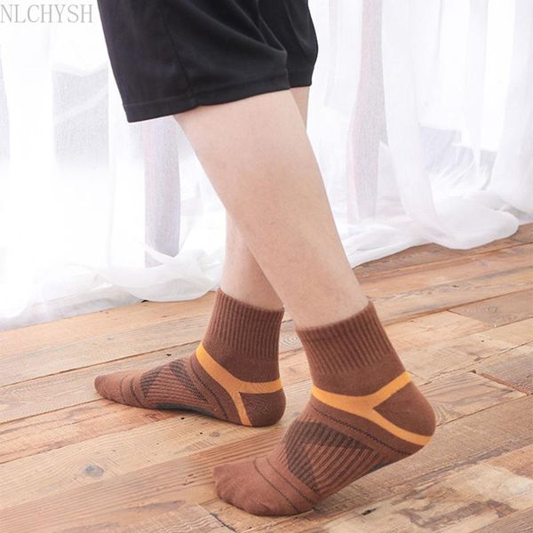 men's socks 2021 autumn 5pairs /lot combed cotton casual breathable active man stripe long sock, Black
men's socks 2021 autumn 5pairs /lot combed cotton casual breathable active man stripe long sock, Black