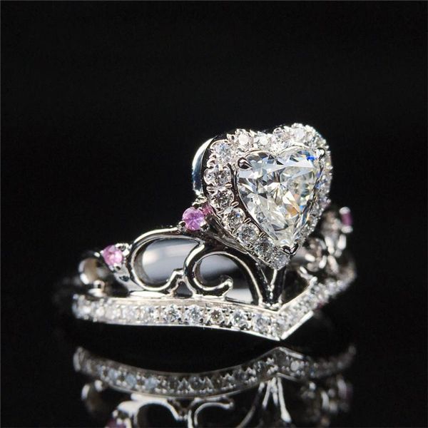 wedding rings jk crown with heart cz shaped women romantic bridal ceremony party ring novel design fashion jewelry 2021, Slivery;golden
wedding rings jk crown with heart cz shaped women romantic bridal ceremony party ring novel design fashion jewelry 2021, Slivery;golden