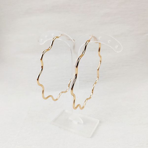 new good quality wave hoop earrings polygon flowers charming popular trendy medium gift lovly punk big female show party dance personality v, Golden;silver
new good quality wave hoop earrings polygon flowers charming popular trendy medium gift lovly punk big female show party dance personality v, Golden;silver