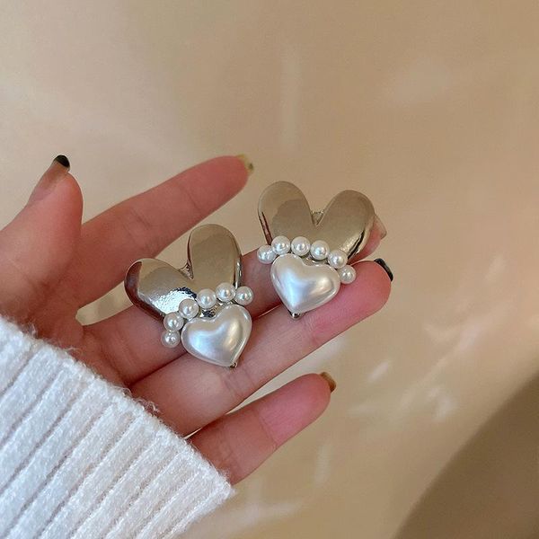 dangle & chandelier u-magical french vintage love heart imitation pearl drop earring for women trendy silver color metal jewelry pendientes
dangle & chandelier u-magical french vintage love heart imitation pearl drop earring for women trendy silver color metal jewelry pendientes