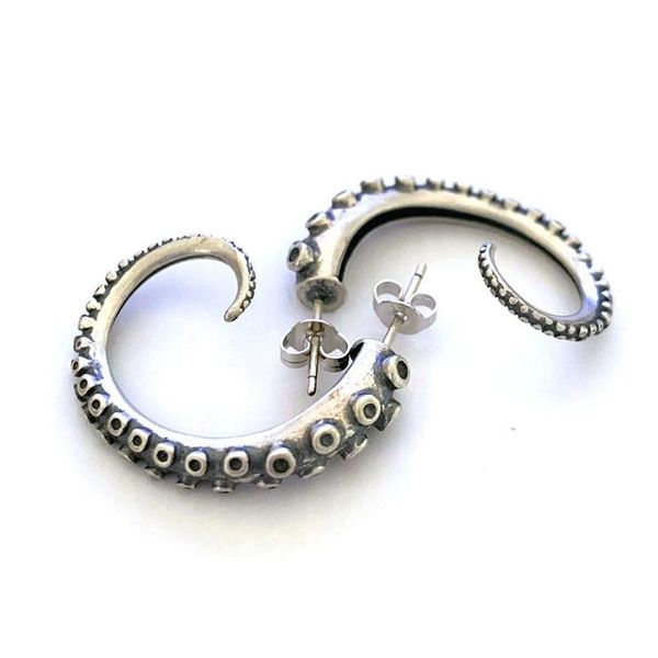 hoop & huggie retro style ocs tentacle claw tail half stud earrings for man women punk gothic ml, Golden;silver
hoop & huggie retro style ocs tentacle claw tail half stud earrings for man women punk gothic ml, Golden;silver