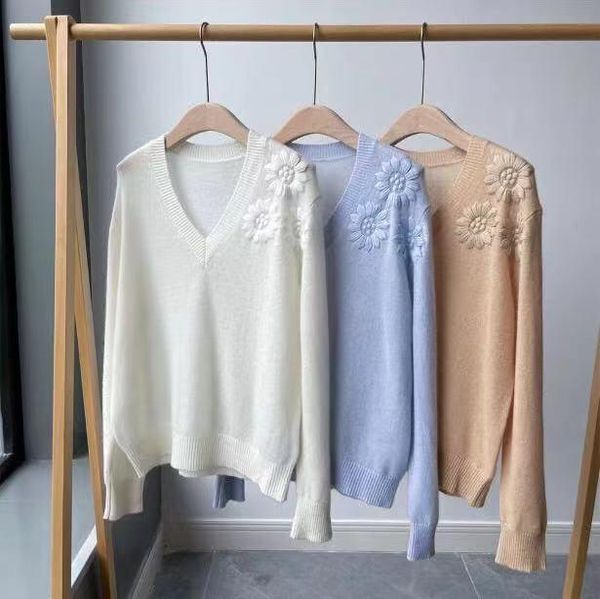 women's sweaters fyion runway fashion women sweater 2021 autumn embroidery v-neck knitted solid pullover, White;black
women's sweaters fyion runway fashion women sweater 2021 autumn embroidery v-neck knitted solid pullover, White;black