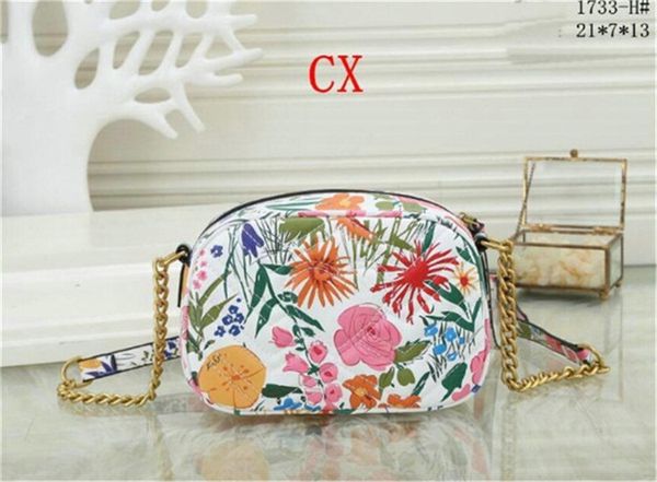 fashion 2021women shoulder bag pu leather gold and sliver chain bags crossbody messenger colour printing female handbag wallet
fashion 2021women shoulder bag pu leather gold and sliver chain bags crossbody messenger colour printing female handbag wallet
