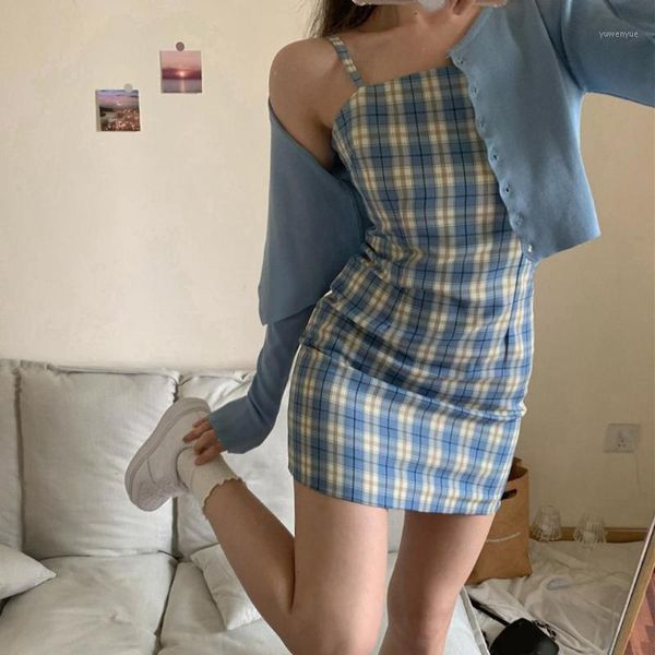 blue plaid spaghetti strap mini bodycon dress women club wear casual holiday bandage dresses summer 2021 plus size, Black;gray
blue plaid spaghetti strap mini bodycon dress women club wear casual holiday bandage dresses summer 2021 plus size, Black;gray