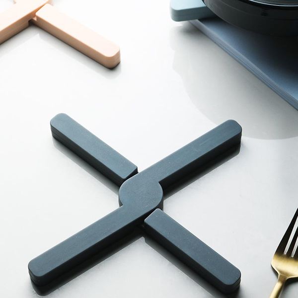 table runner expandable silicone placemat foldable cross design mat heat resistant trivet pad plate pot holder kitchen accessories
table runner expandable silicone placemat foldable cross design mat heat resistant trivet pad plate pot holder kitchen accessories