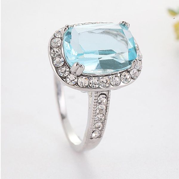 cluster rings classic design sky blue crystal ring fashion lady engagement wedding bands jewelry accessories for women party gift, Golden;silver
cluster rings classic design sky blue crystal ring fashion lady engagement wedding bands jewelry accessories for women party gift, Golden;silver