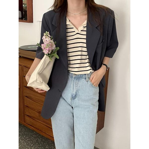 women's polos contrast color stripe knitwear summer 2021 korean loose collar short sleeve casual top, White
women's polos contrast color stripe knitwear summer 2021 korean loose collar short sleeve casual top, White