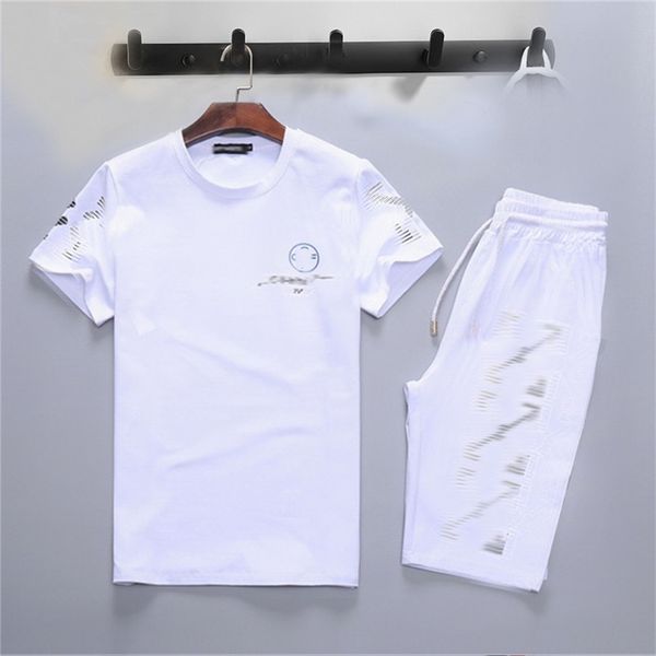 22ss men's designer t shirt tracksuits luxury summer men sports suit chintz sportswear mens wear delivery e57r, Gray
22ss men's designer t shirt tracksuits luxury summer men sports suit chintz sportswear mens wear delivery e57r, Gray