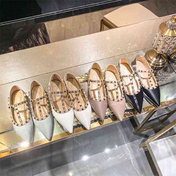 70% off french rivet shoes women's autumn new pointed shallow mouth fashion single shoe leather flat bottom work outlets, Black 
70% off french rivet shoes women's autumn new pointed shallow mouth fashion single shoe leather flat bottom work outlets, Black